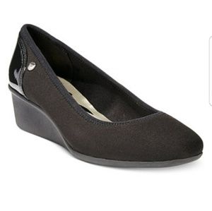 Anne Klein Sport Black Walking wedge